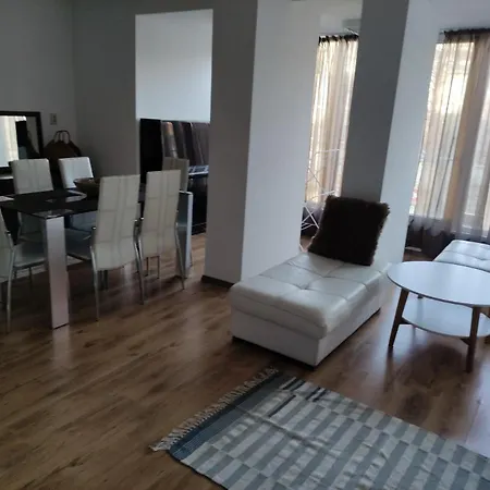 Apartment Многостаен Апартамент В Центъра На Град Бургас.